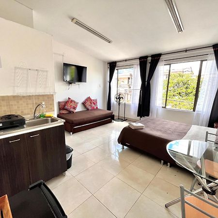 Apartaestudio Centro Pereira Un Solo Ambiente Luaran gambar