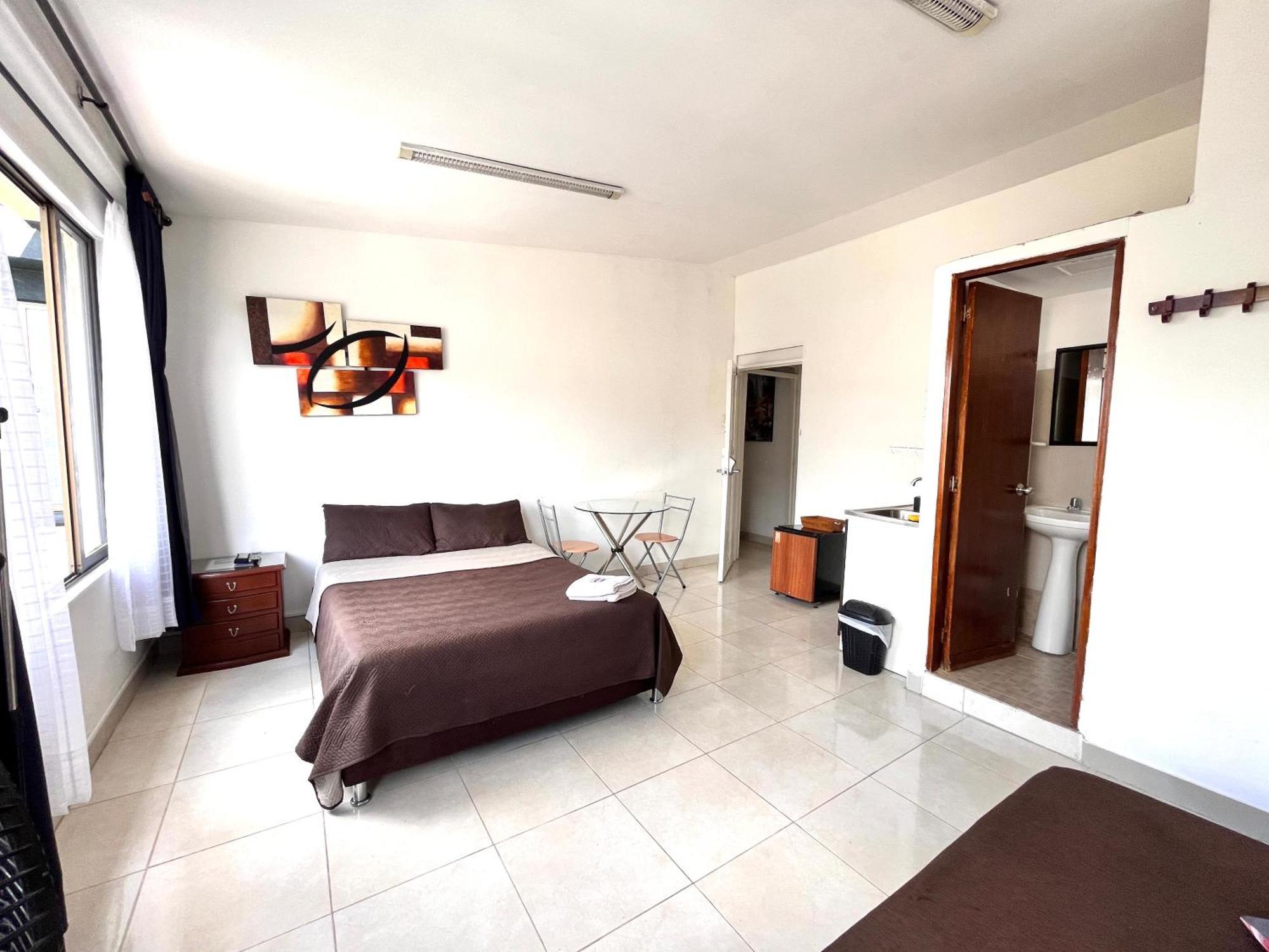Apartaestudio Centro Pereira Un Solo Ambiente Luaran gambar